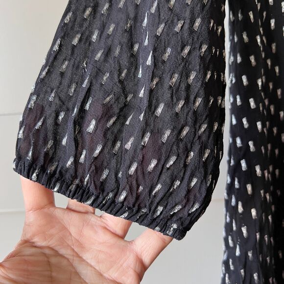 Amuse Society Women Tunic Top Blouse XS Black Silver Thread 3/4 Sleeve Tie Boho - Picture 6 of 16